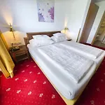 Hotel Friesacherhof