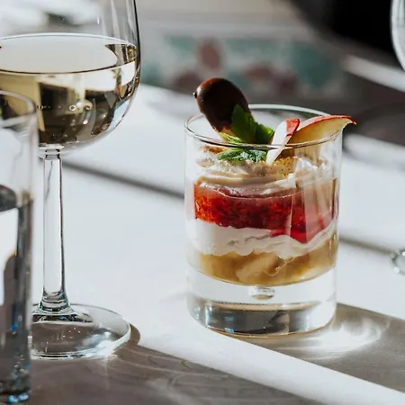 فندق Friesacherhof