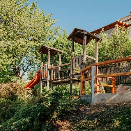 Friesacherhof فندق