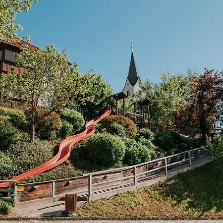 Hotel Friesacherhof 3*