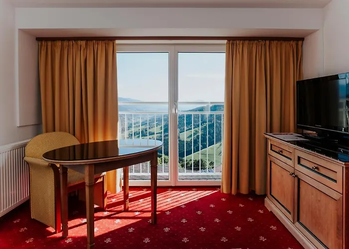 Friesacherhof Hotell 3*