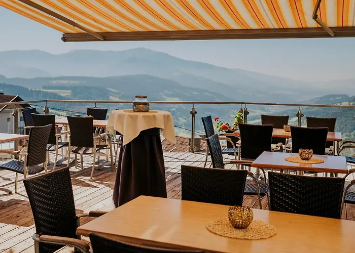 Friesacherhof Hotell 3*